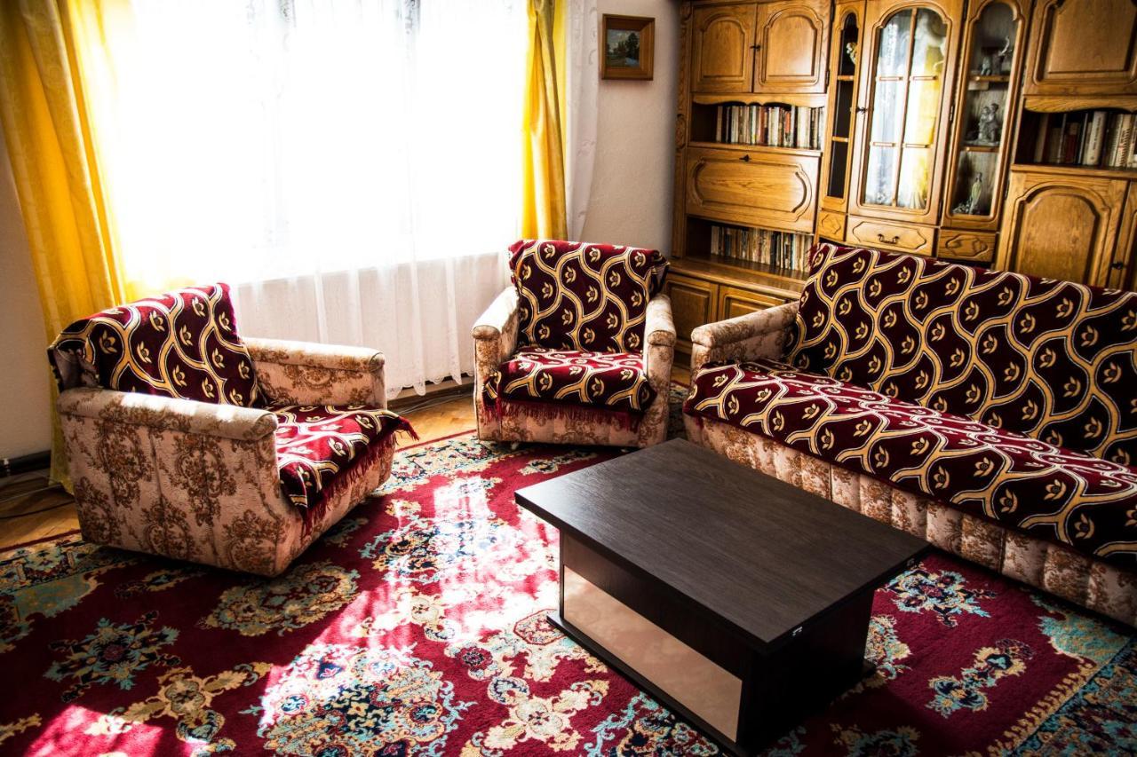 Casa Comfort Campulung Moldovenesc Bagian luar foto